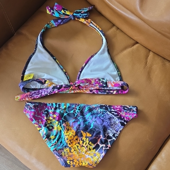 Colorful Abstract Bikini Set - Picture 3 of 3